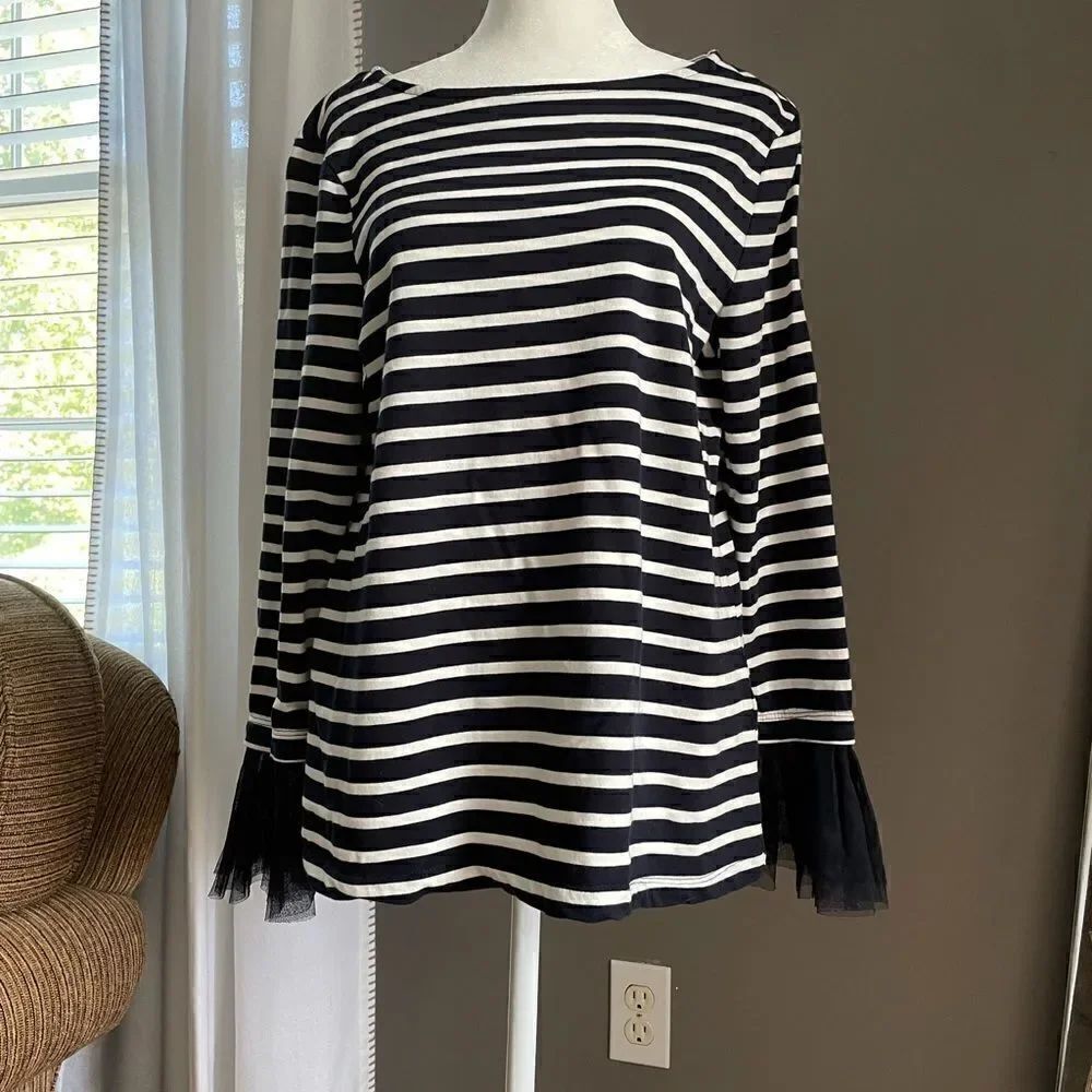 Beach lunch lounge Striped Top - Picture 2 of 6